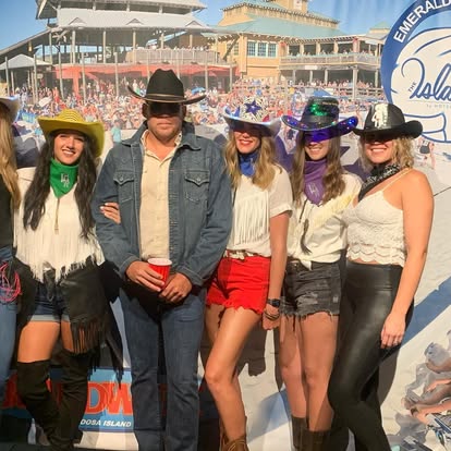 Tournament action sequence